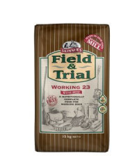Field & Trial Working 23 with beef combines meat and a blend of 3 cereals together with the oils