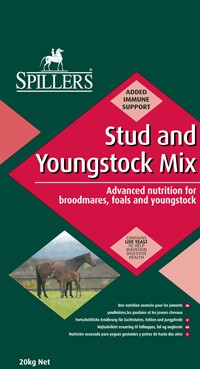 SPILLERS Stud and Youngstock Mix is a highly palatable stud mix suitable for broodmares